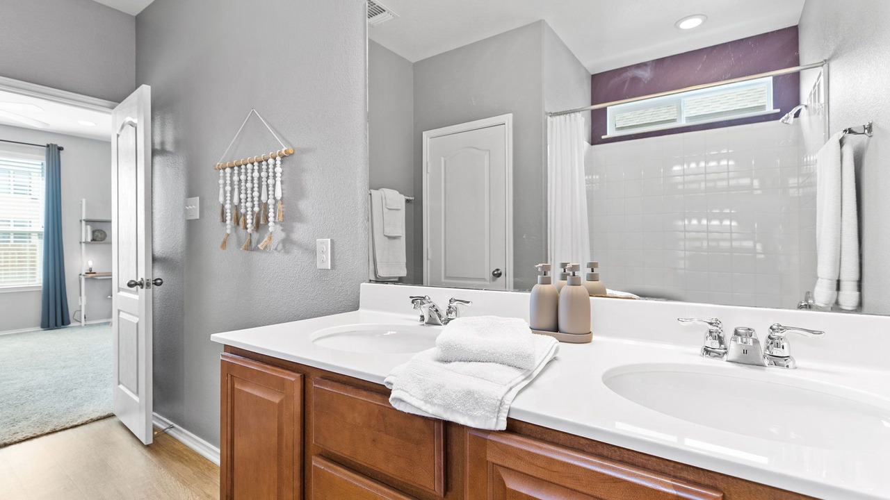 Photo of Bathroom in Hutto