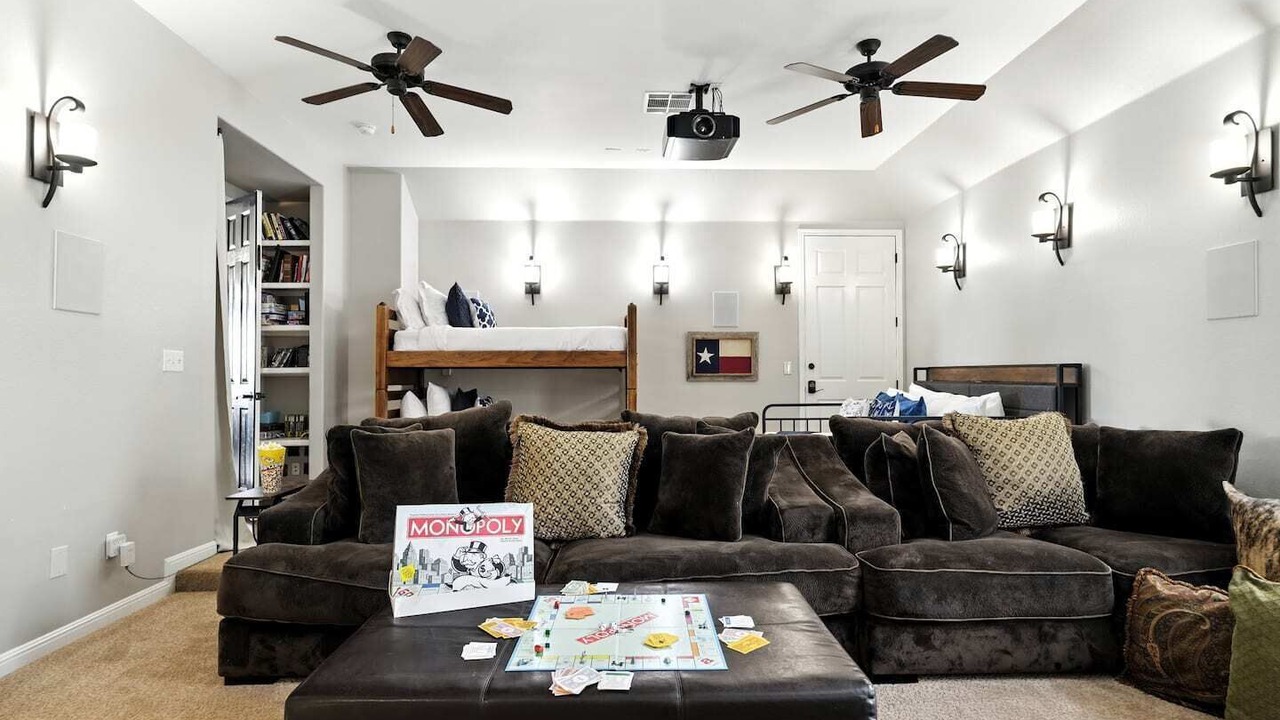 Photo of Bedroom in Rocky Ridge