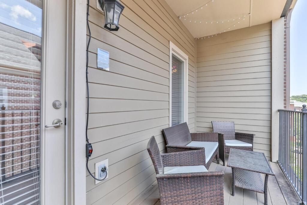 Photo of Patio Balcony in West End