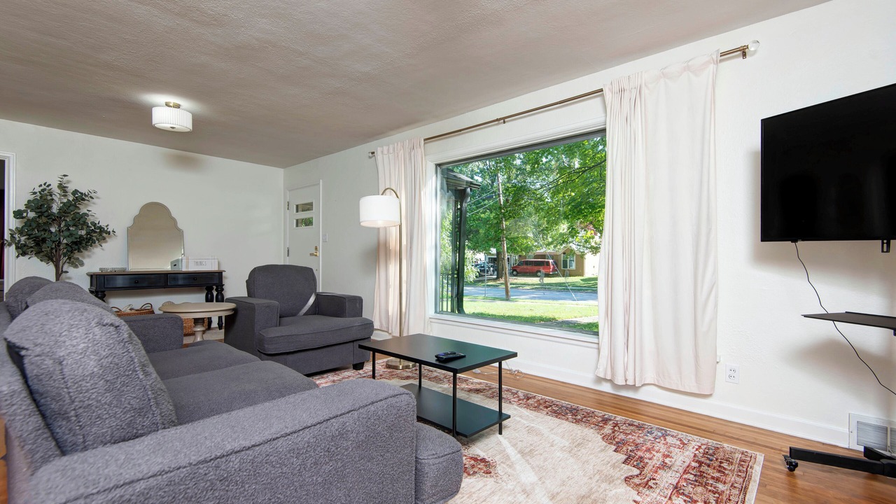 Photo of Livingroom in Springfield