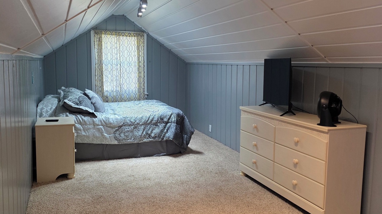 Photo of Bedroom in La Porte