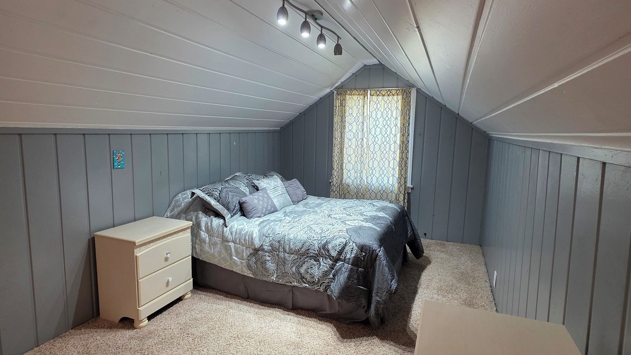 Photo of Bedroom in La Porte