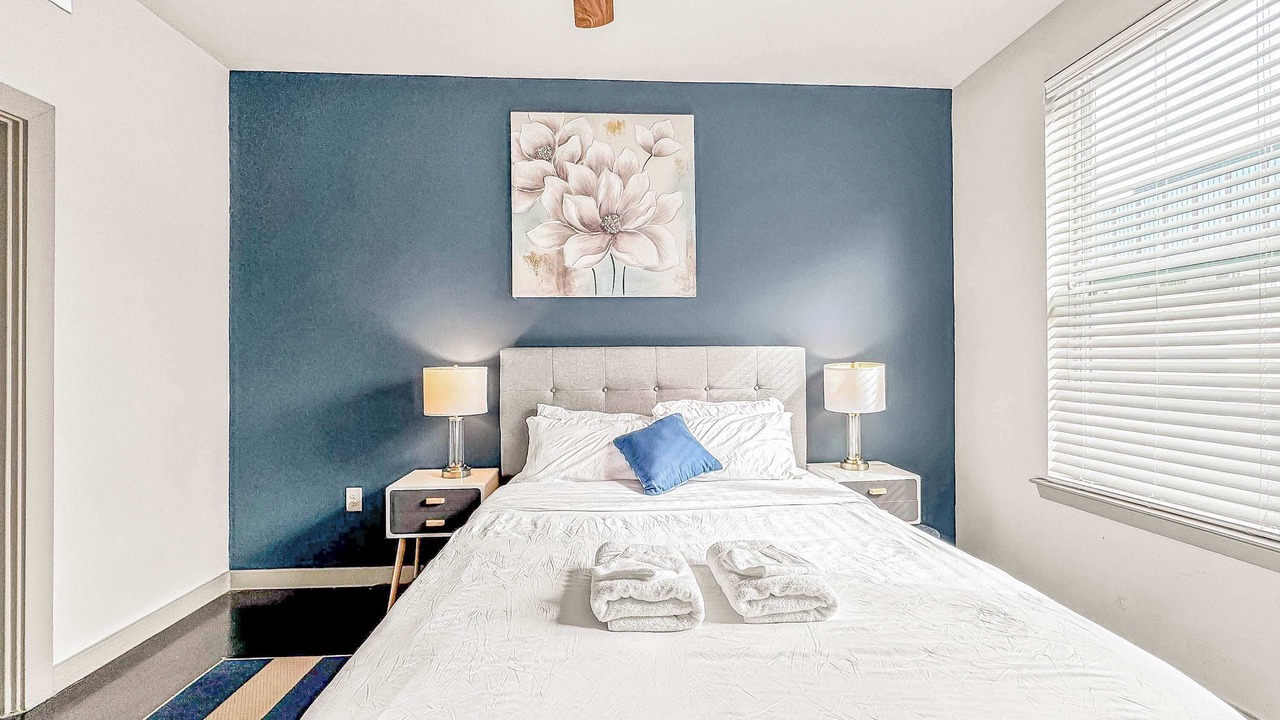 Photo of Bedroom in Uptown