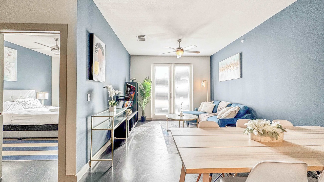 Photo of Bedroom in Uptown