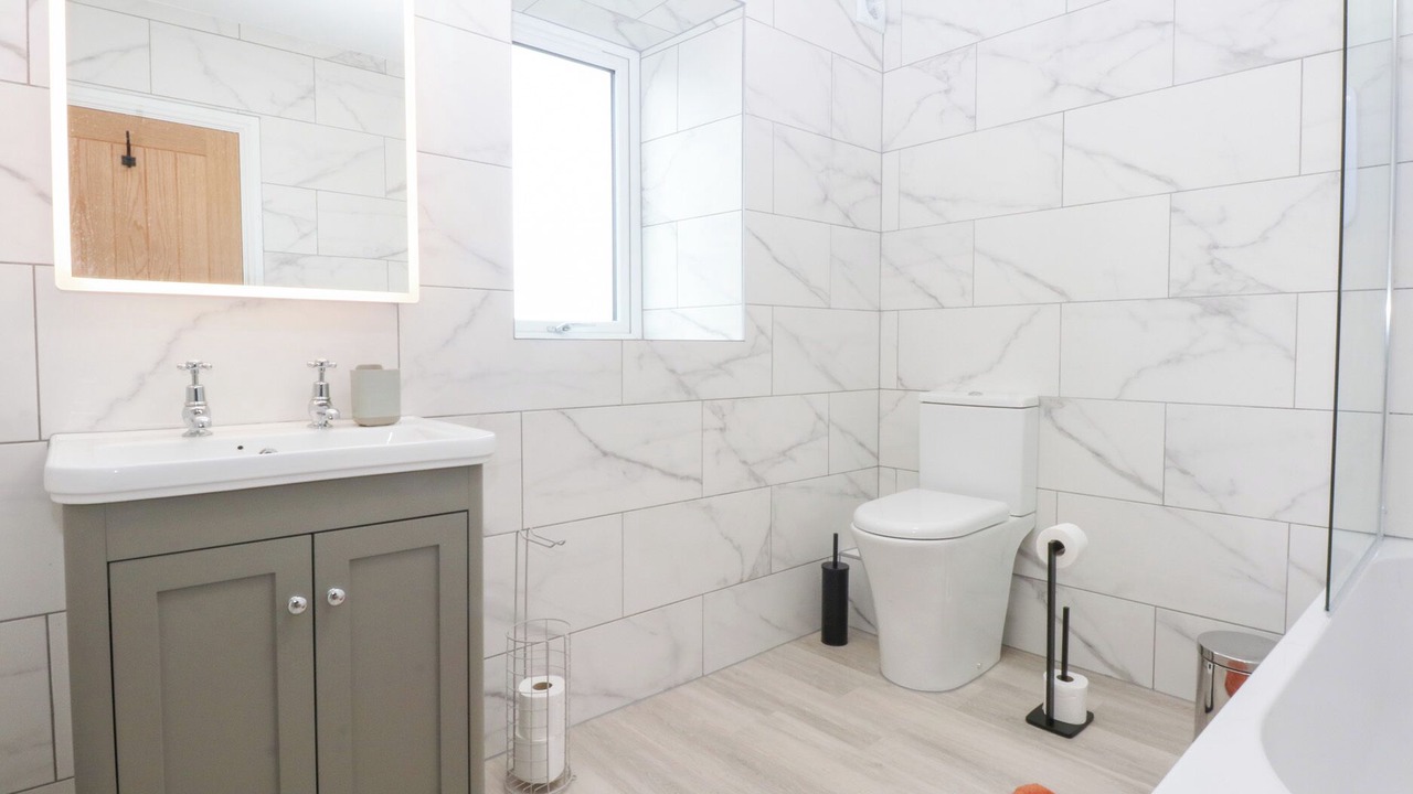 Photo of Bathroom in Menai Bridge