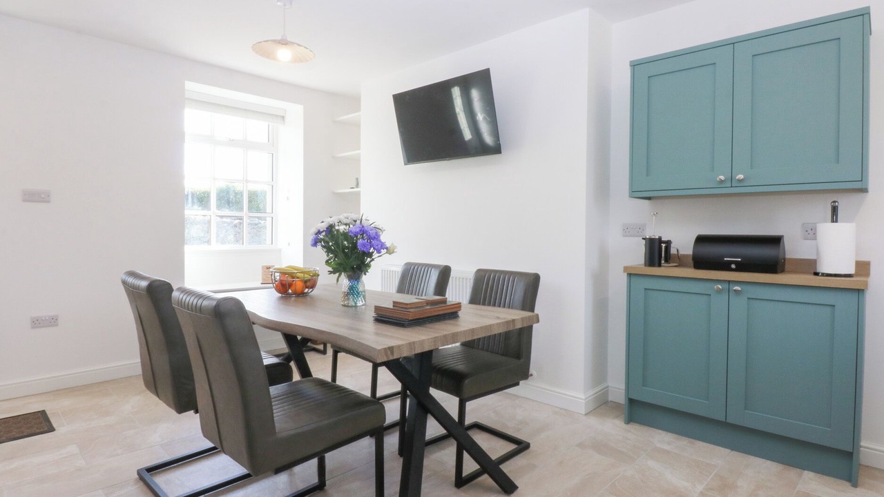 Photo of Others in Menai Bridge