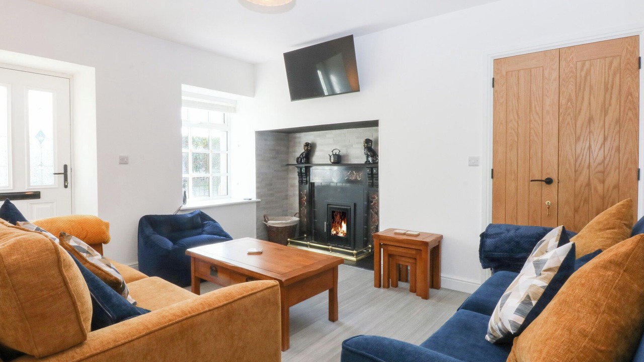 Photo of Livingroom in Menai Bridge