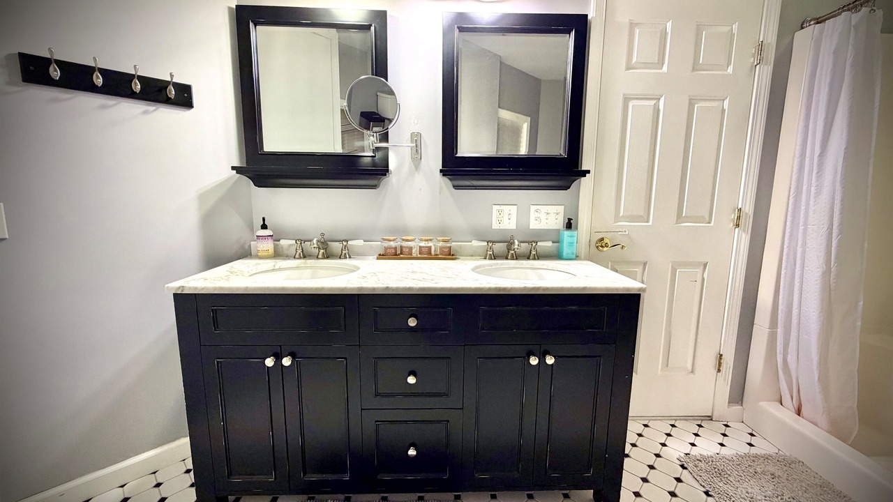 Photo of Bathroom in Sandgate