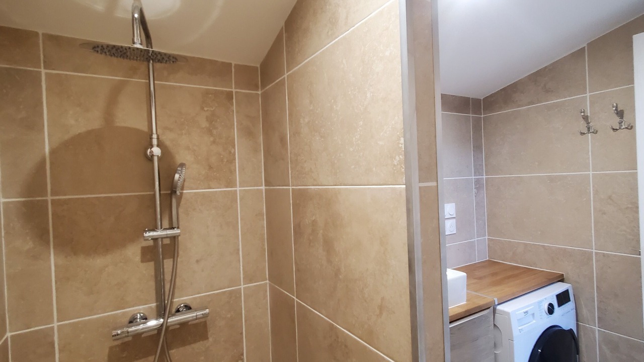 Photo of Bathroom in Gemozac