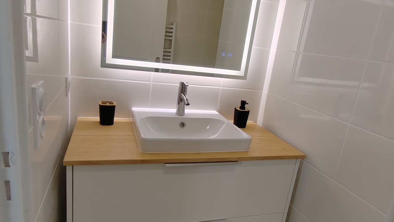 Photo of Bathroom in Gemozac