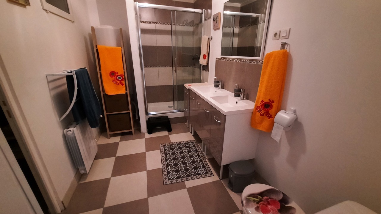 Photo of Bathroom in Hautevesnes