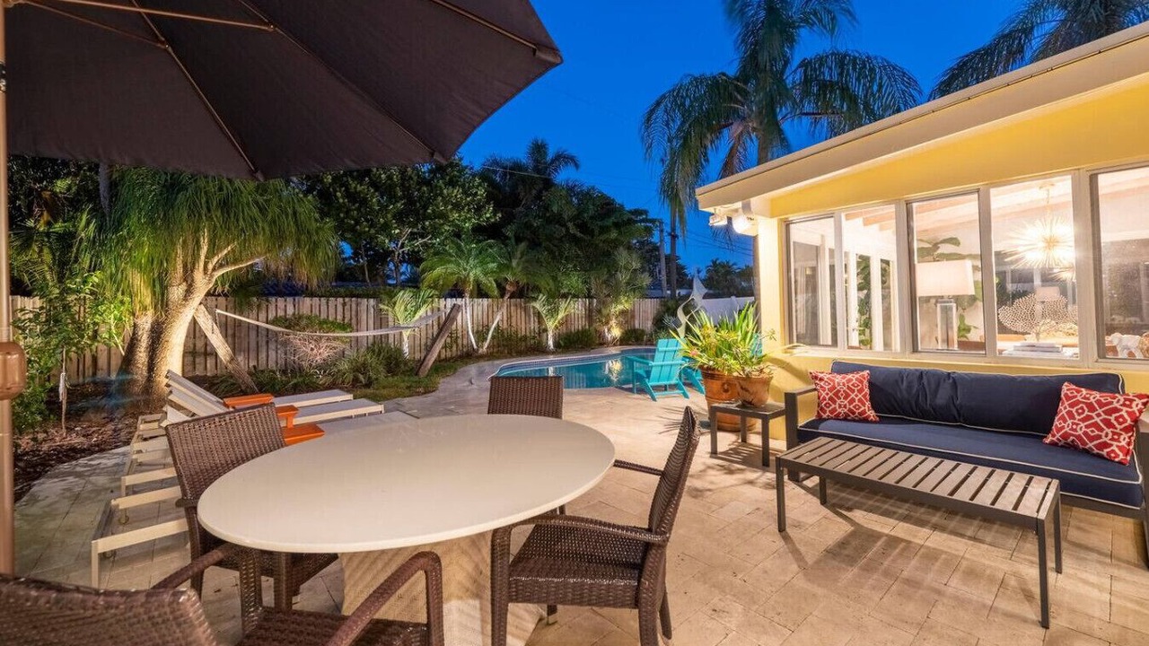 Photo of Outdoor in Poinsettia Heights