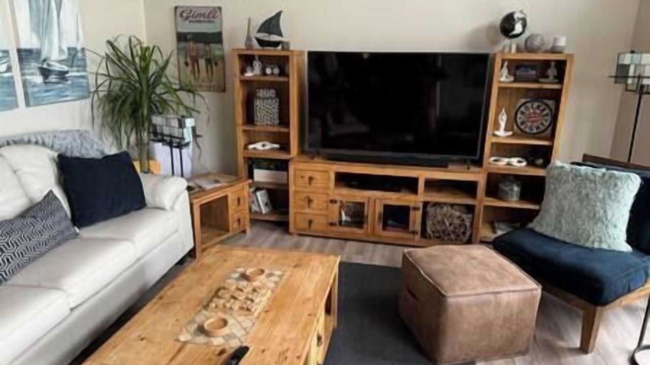 Photo of Livingroom in Gimli