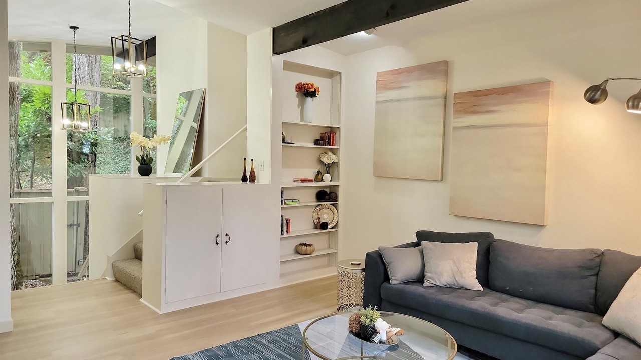 Photo of Livingroom in Corvallis