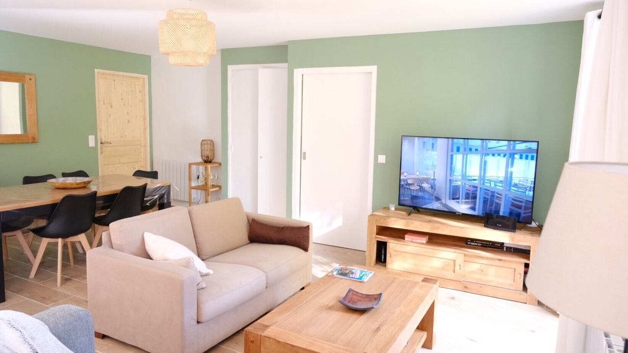 Photo of Livingroom in Err
