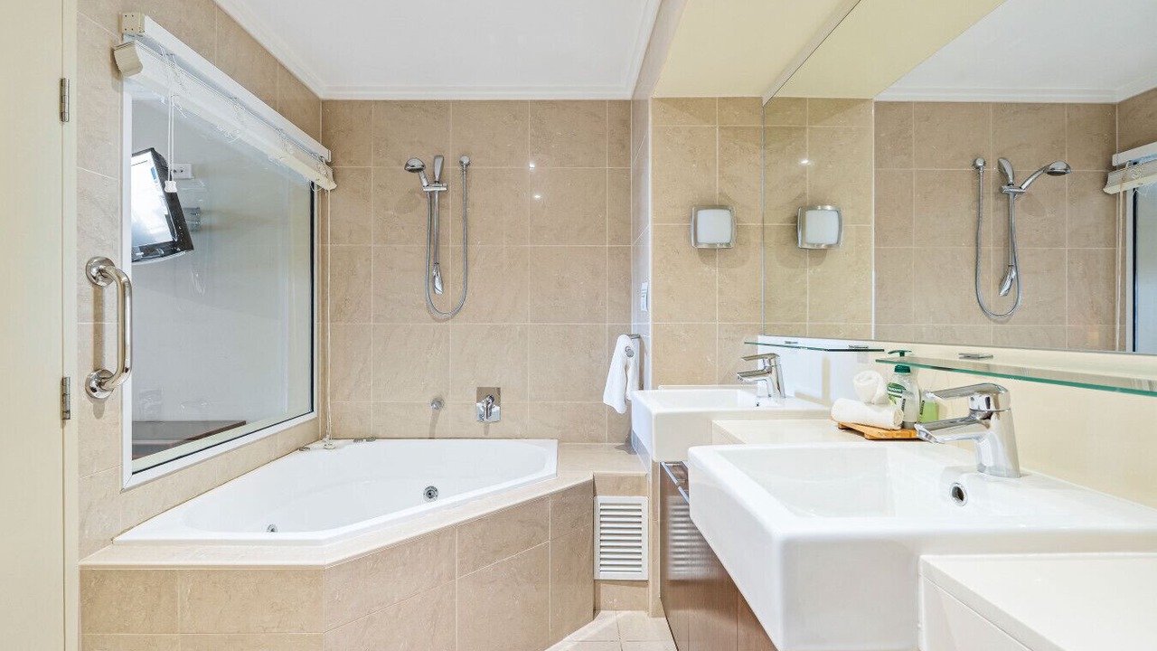 Photo of Bathroom in Urangan