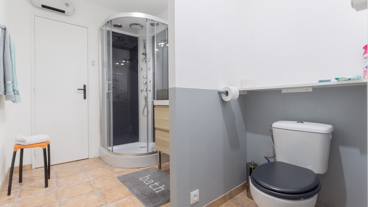 Photo of Bathroom in Ria-Sirach