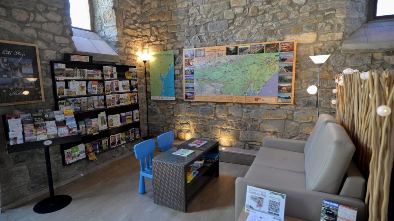 Photo of Others in Azille