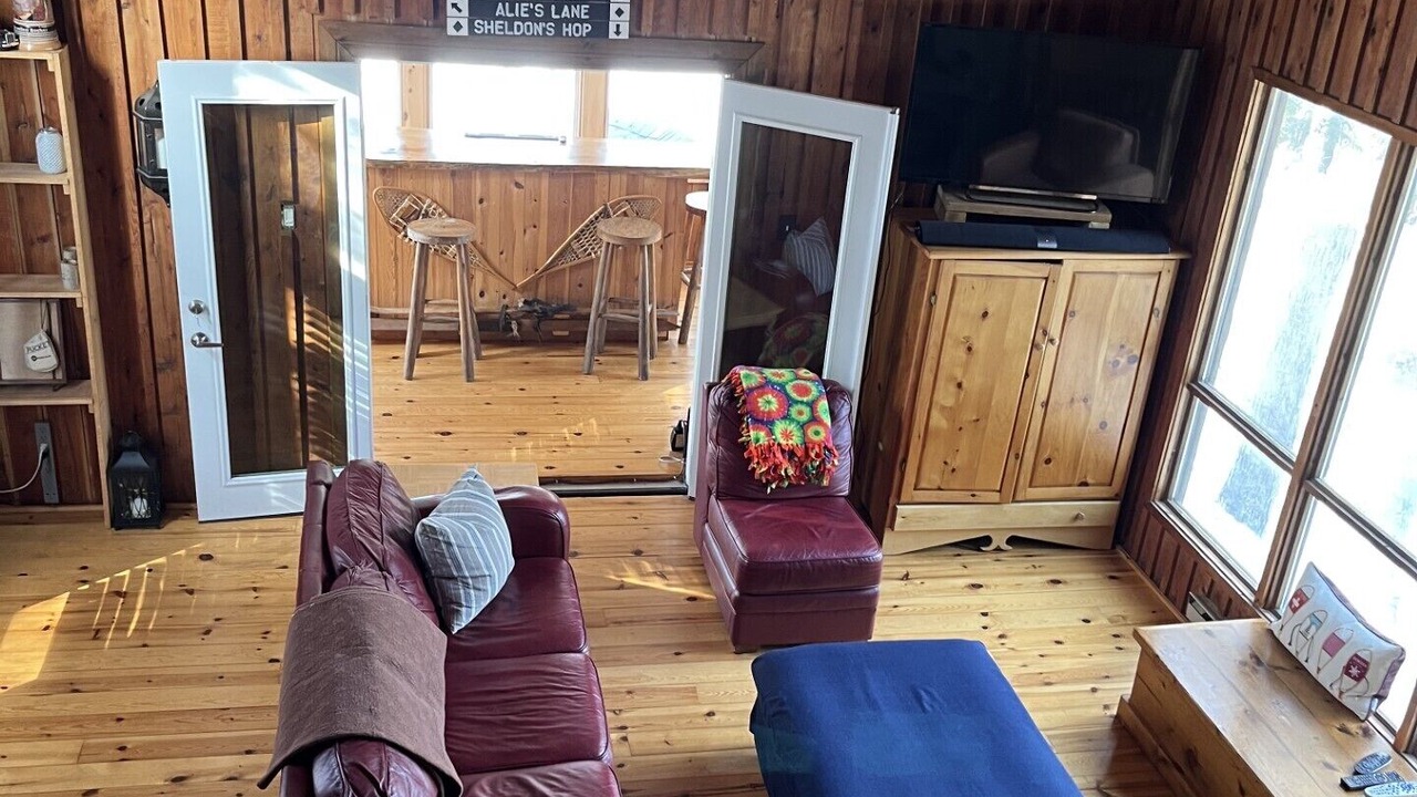 Photo of Livingroom in Mont Ste. Marie