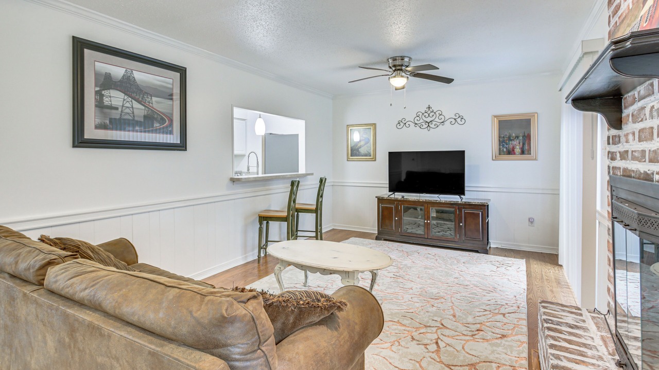 Photo of Bedroom in Destrehan