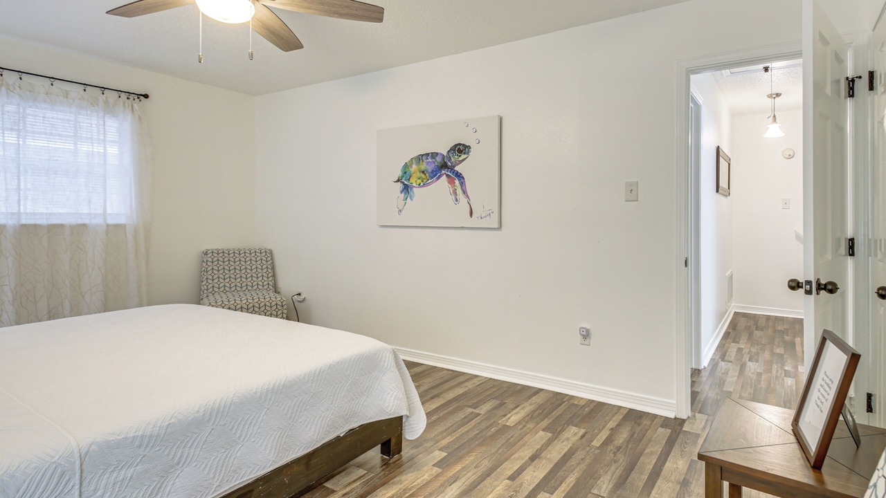 Photo of Bedroom in Destrehan