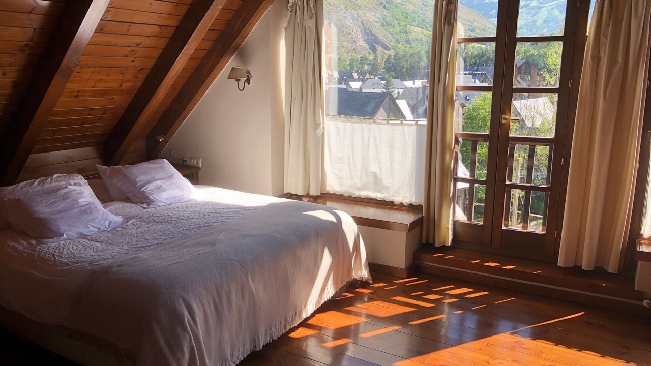 Photo of Bedroom in Arties