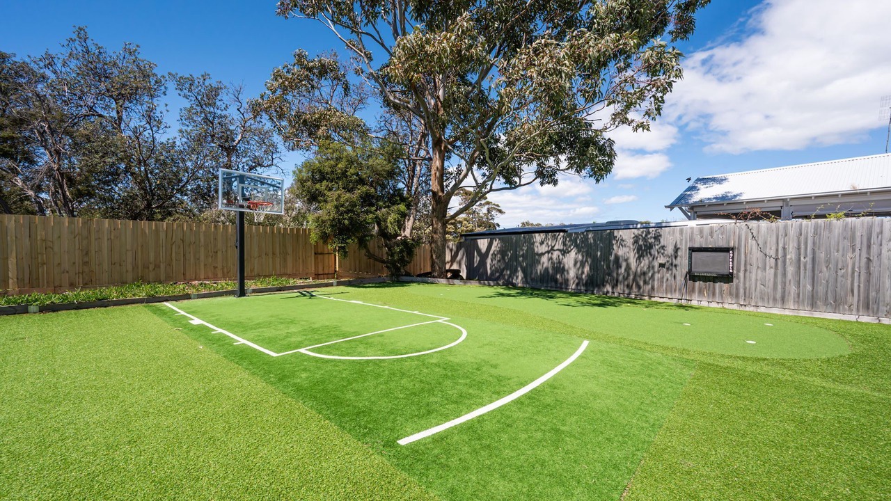 Photo of Others in Capel Sound