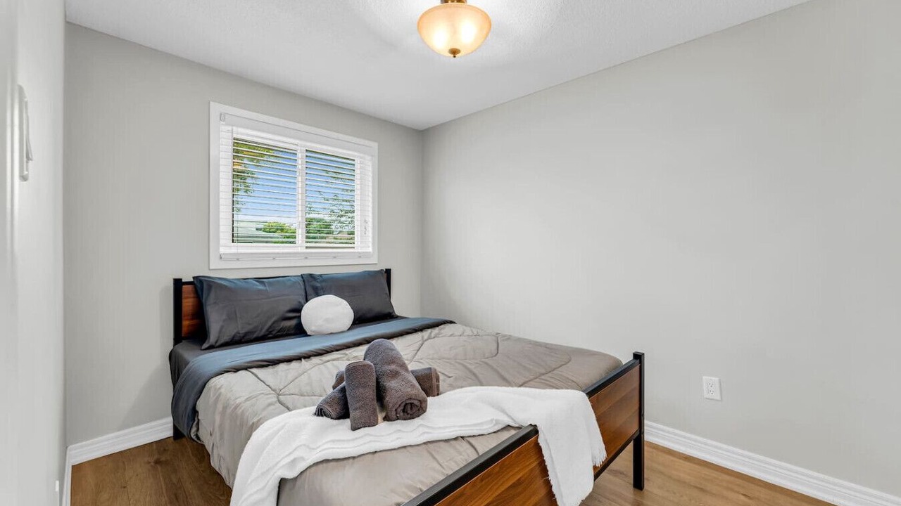 Photo of Bedroom in Thorold