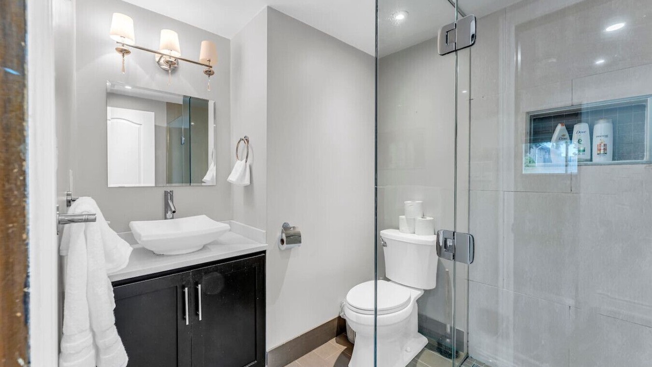 Photo of Bathroom in Thorold