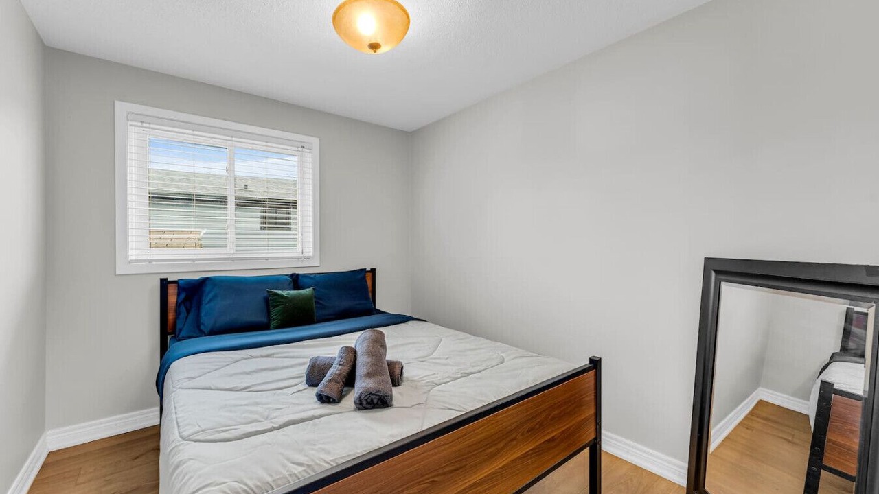 Photo of Bedroom in Thorold