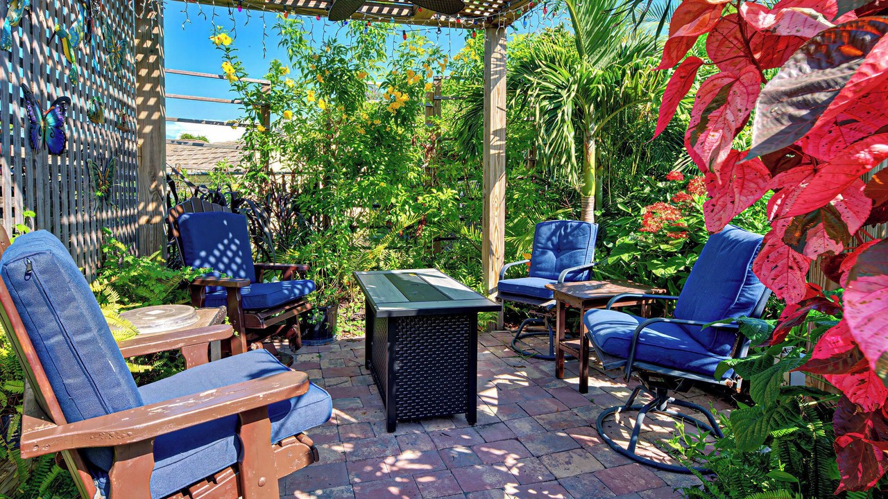 Photo of Patio Balcony in Englewood East
