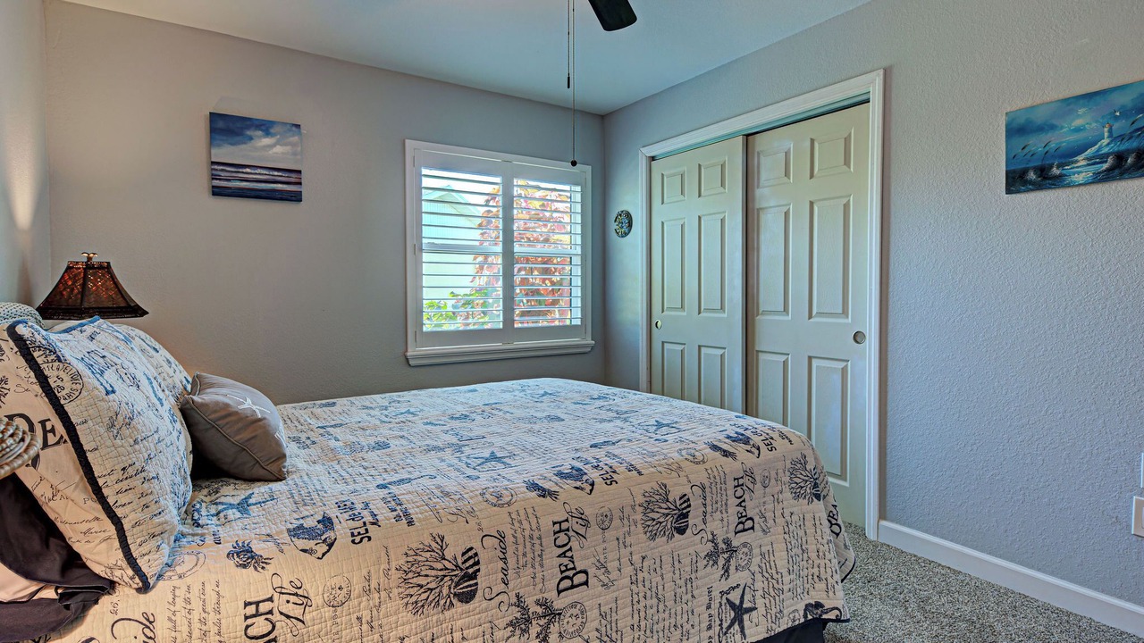 Photo of Bedroom in Englewood East