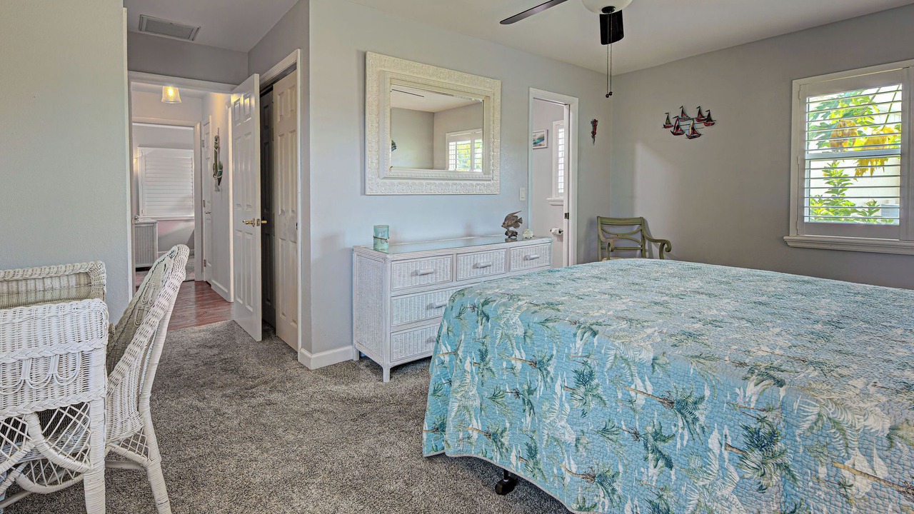 Photo of Bedroom in Englewood East