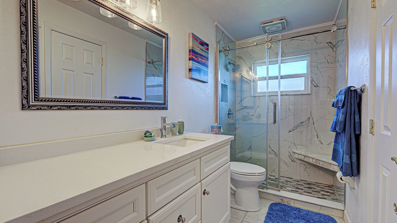 Photo of Bathroom in Englewood East
