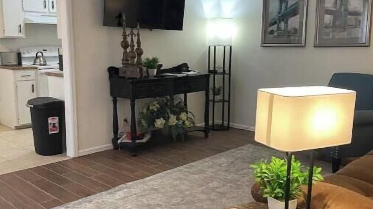 Photo of Livingroom in Enid