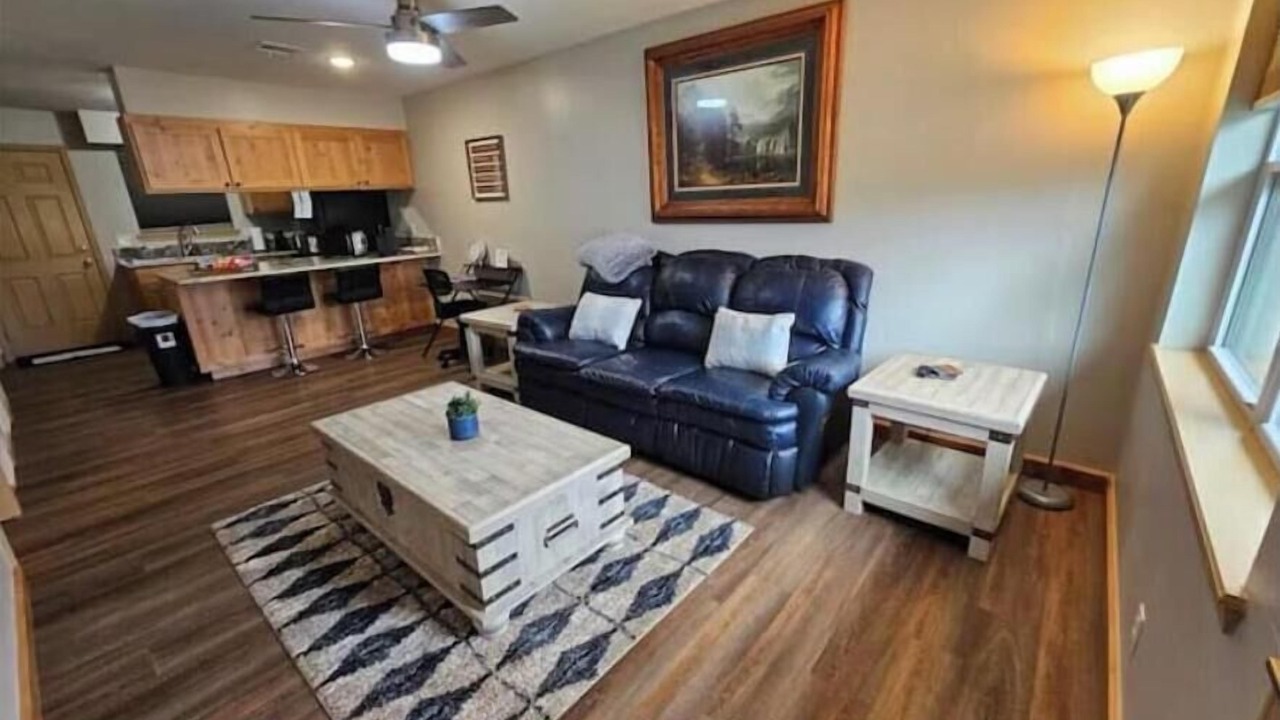 Photo of Livingroom in Enid