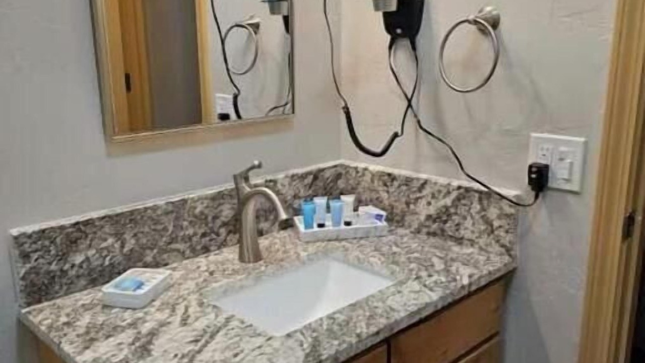 Photo of Bathroom in Enid