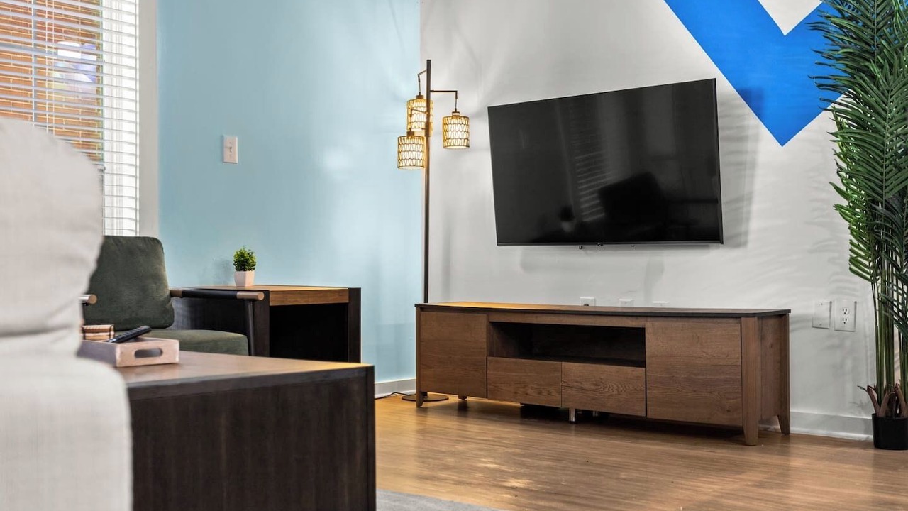 Photo of Livingroom in Atlantic Station Area