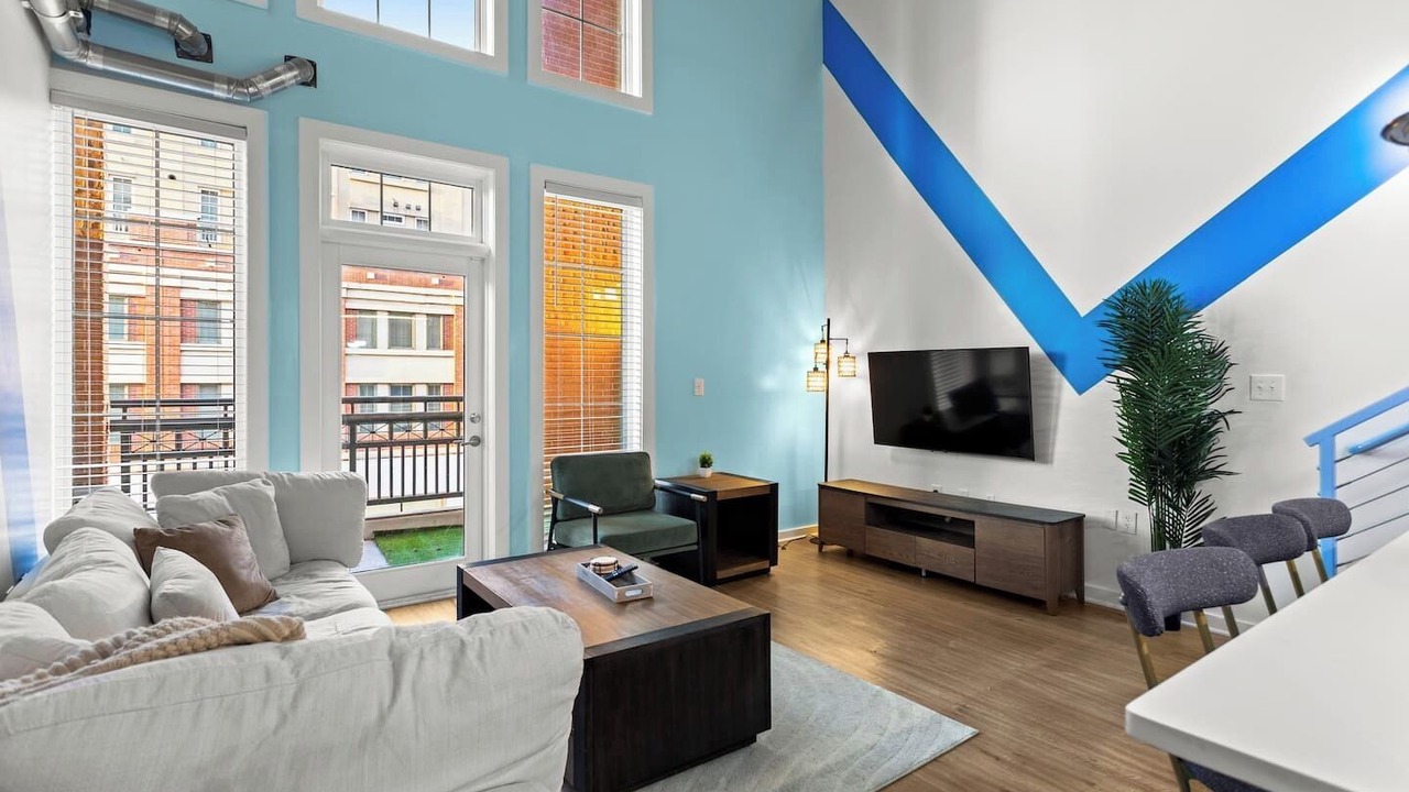 Photo of Livingroom in Atlantic Station Area