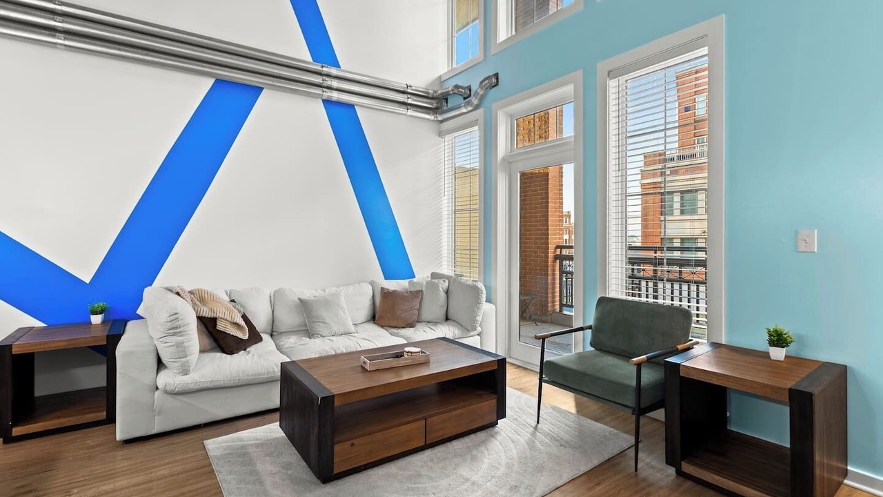 Photo of Livingroom in Atlantic Station Area