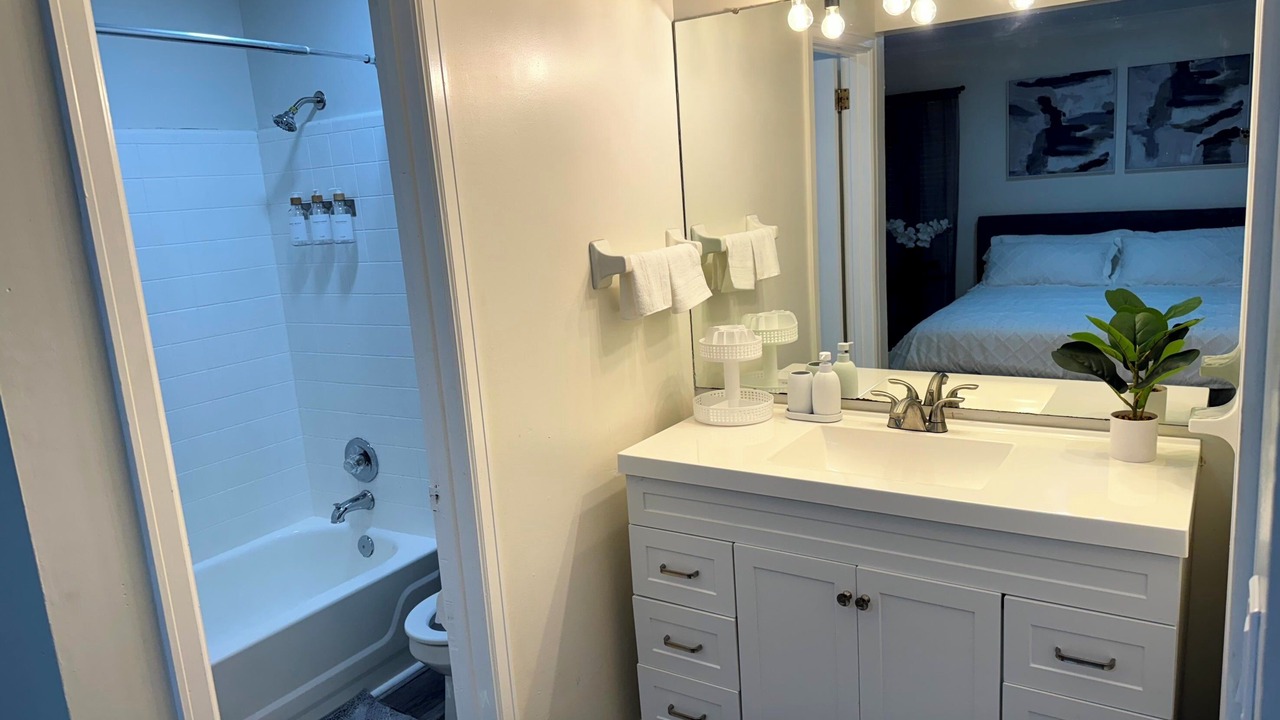 Photo of Bathroom in Gunter Afs