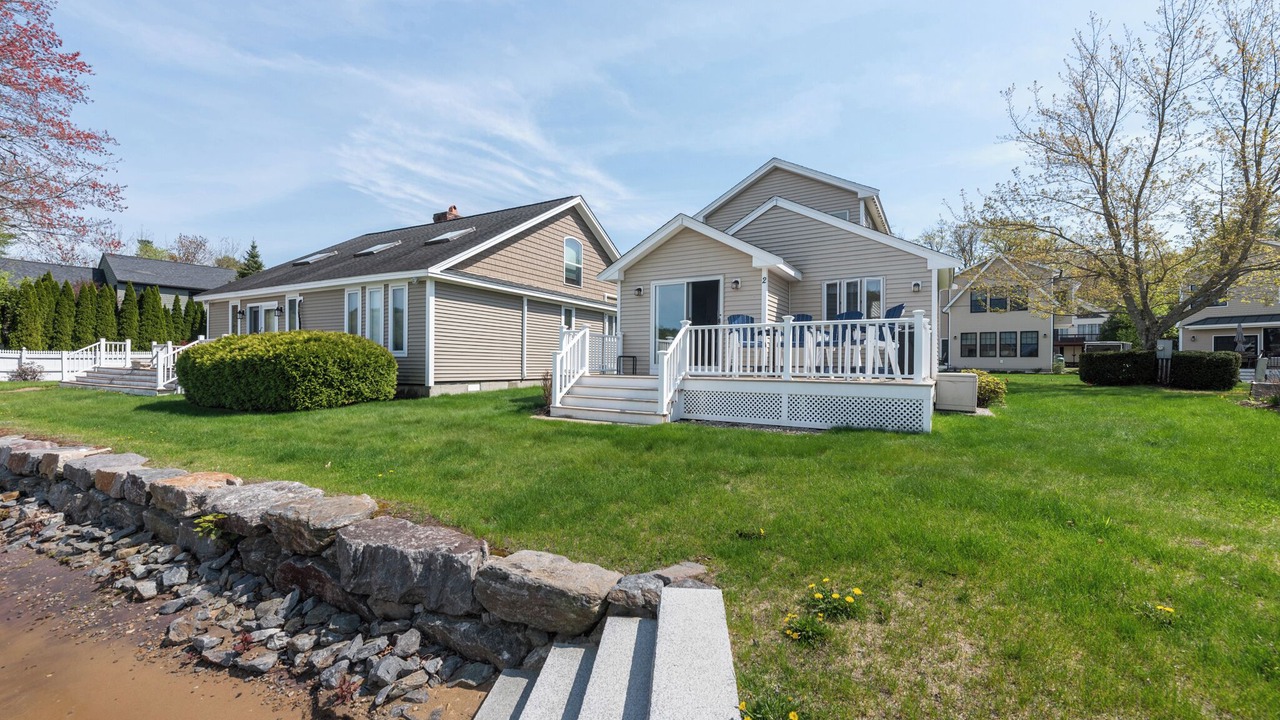 Photo of Outdoor in Laconia