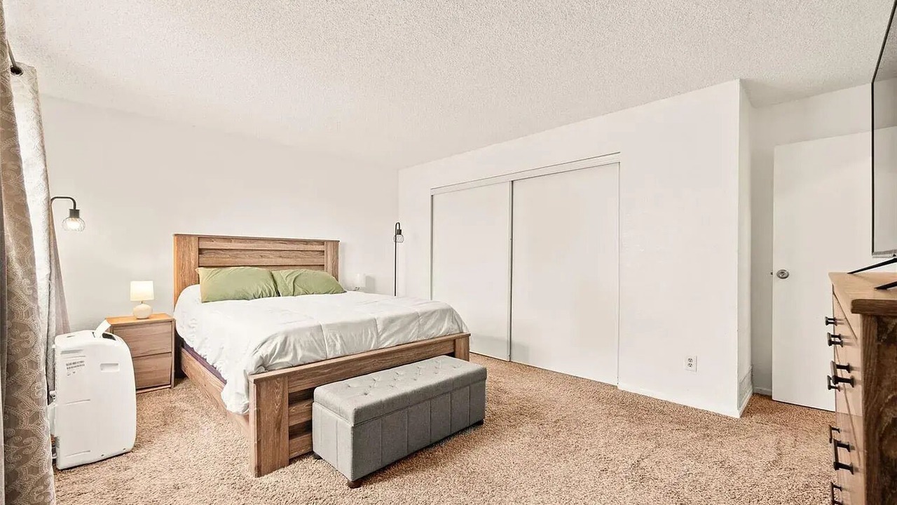 Photo of Bedroom in Pheasant Run