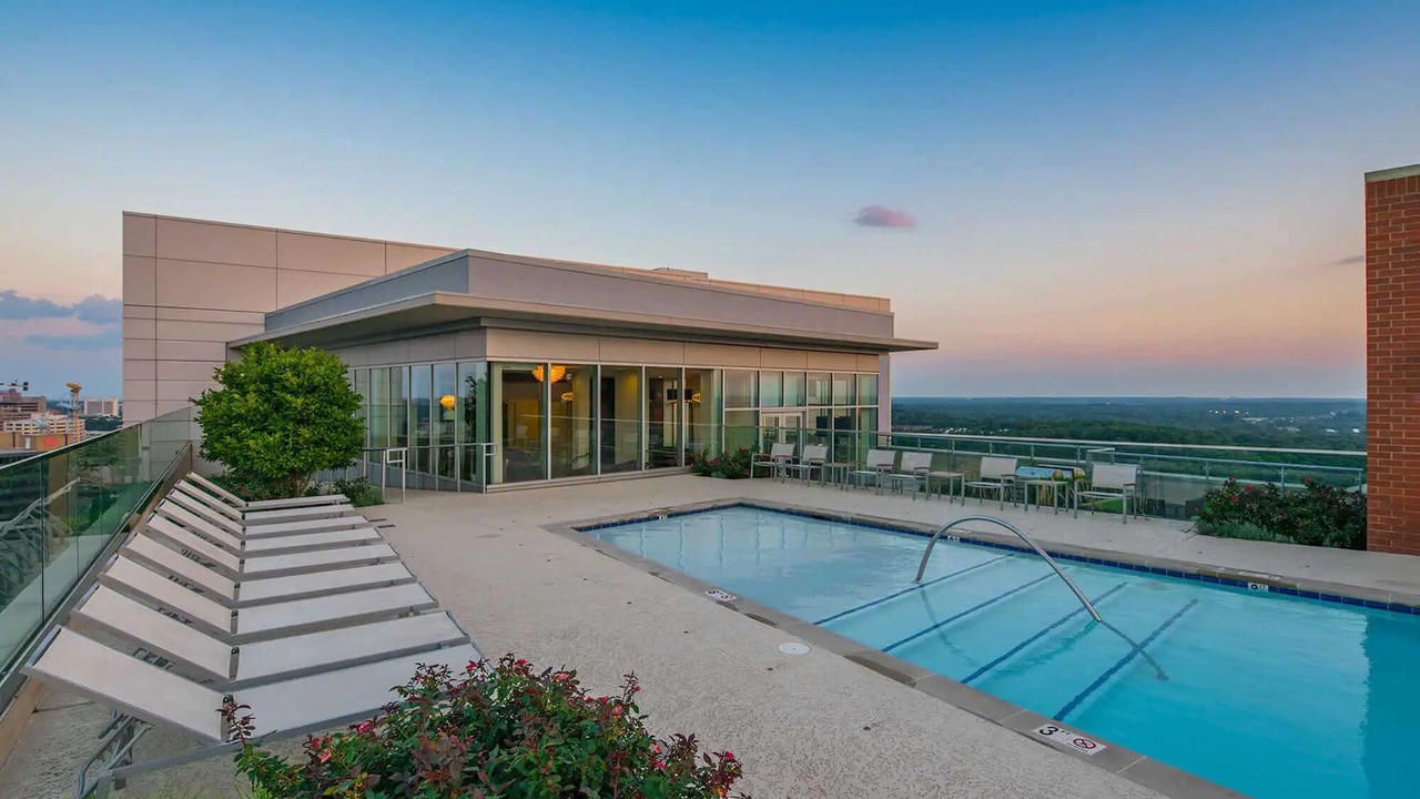 Photo of Outdoor in McLean