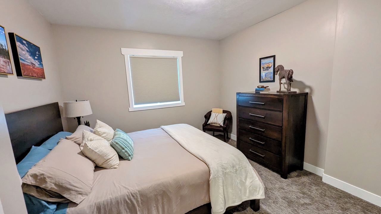 Photo of Bedroom in Star Valley Ranch