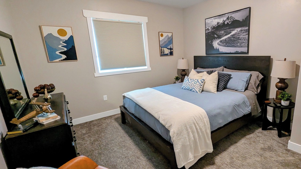 Photo of Bedroom in Star Valley Ranch