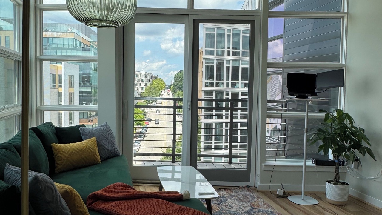 Photo of Livingroom in Cardozo