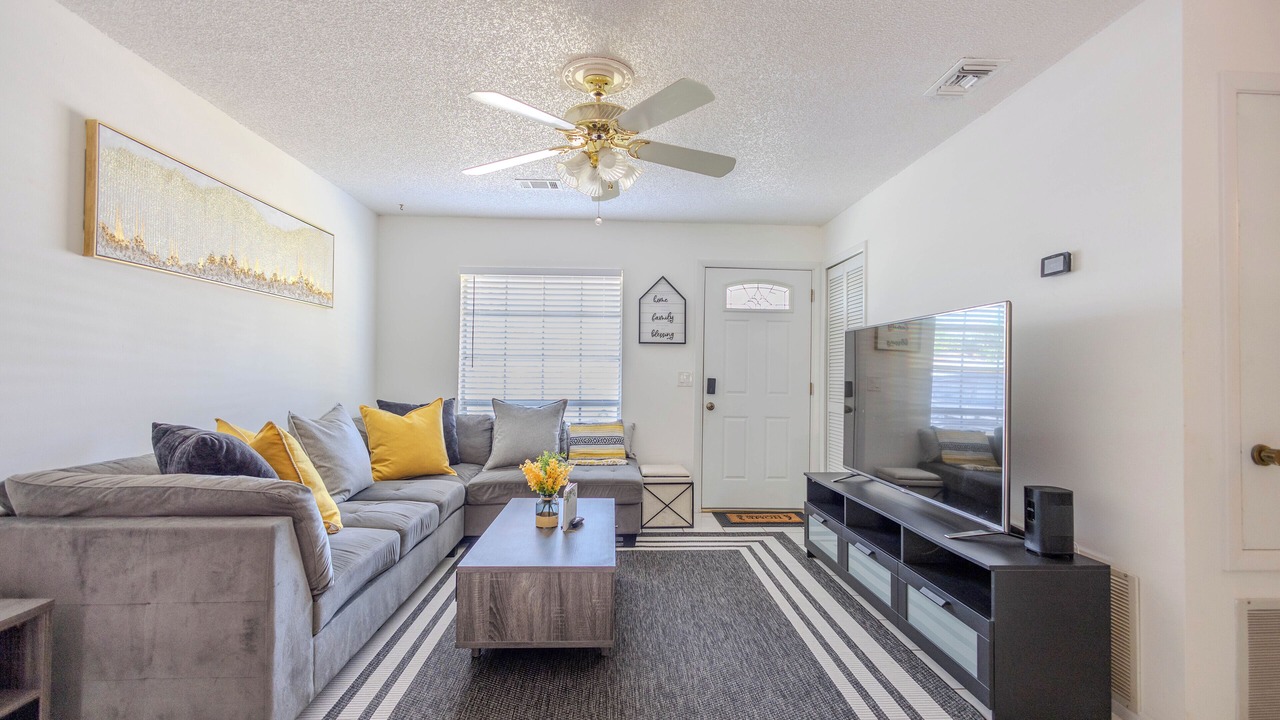 Photo of Livingroom in Kissimmee
