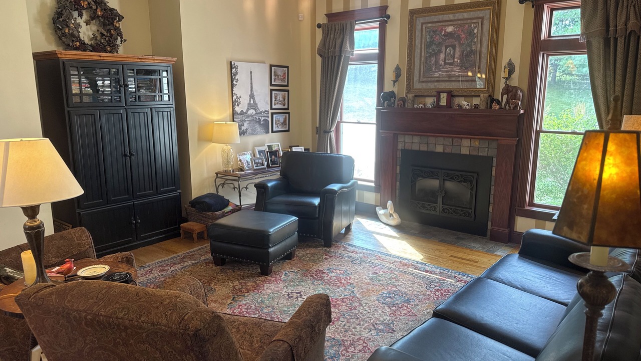 Photo of Livingroom in Pella