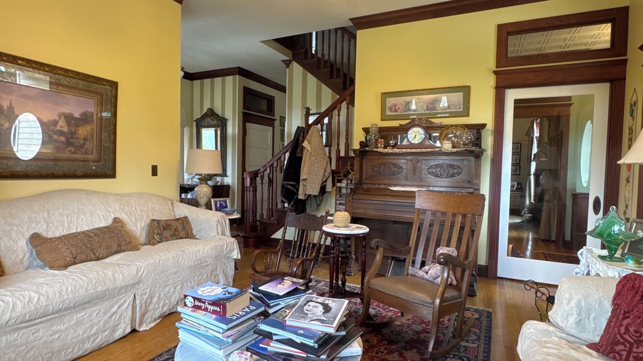Photo of Livingroom in Pella